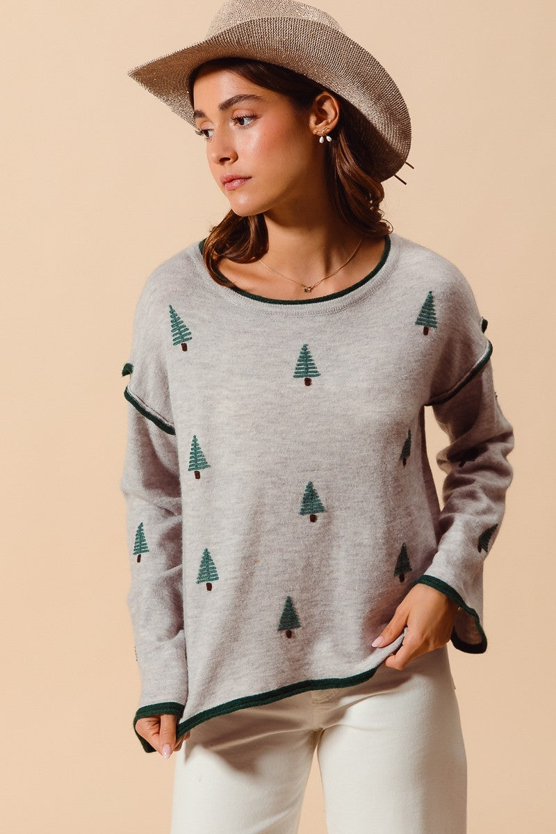 CHRISTMAS TREE EMBROIDERED SWEATER - HEATHER GREY