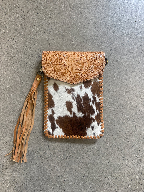 WESTERN COWHIDE PHONE CROSSBODY BAG - TAN