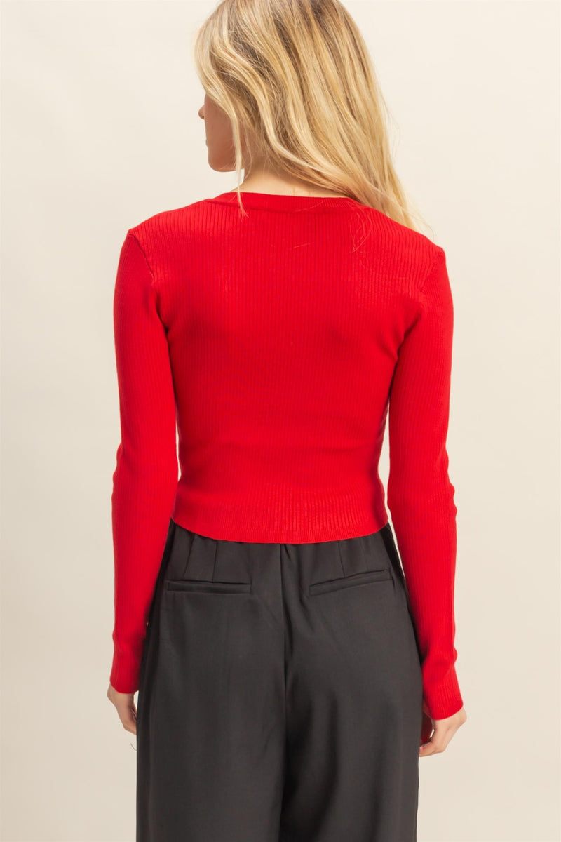 V-NECK FITTED SWEATER - RED