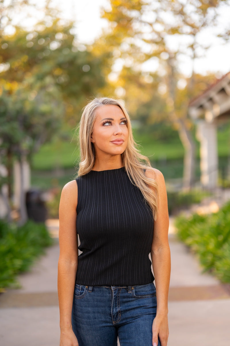 ELAN TIANA RIBBED TANK TOP - BLACK