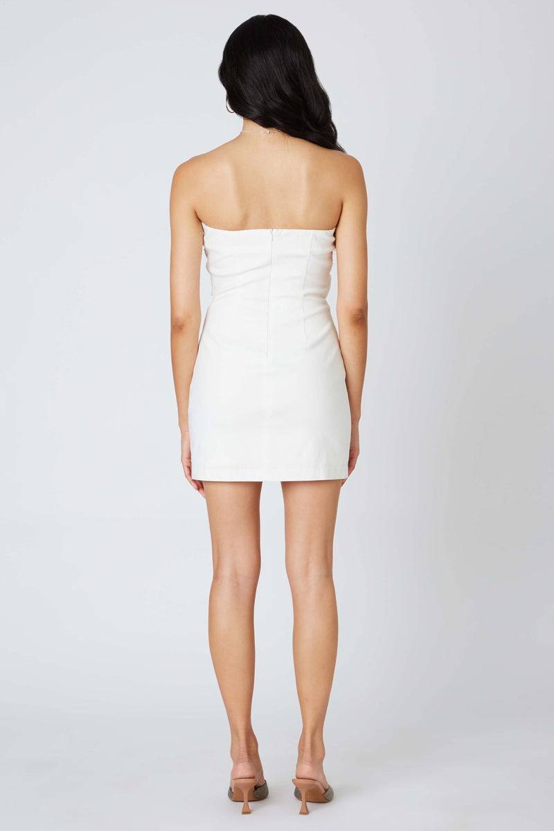TWIST FRONT STRAPLESS MINI DRESS - WHITE