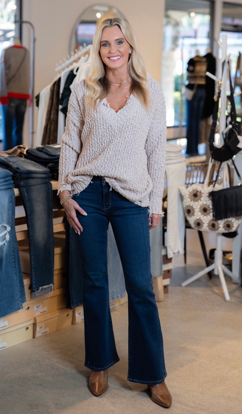 DISTRESSED V-NECK SWEATER - BEIGE