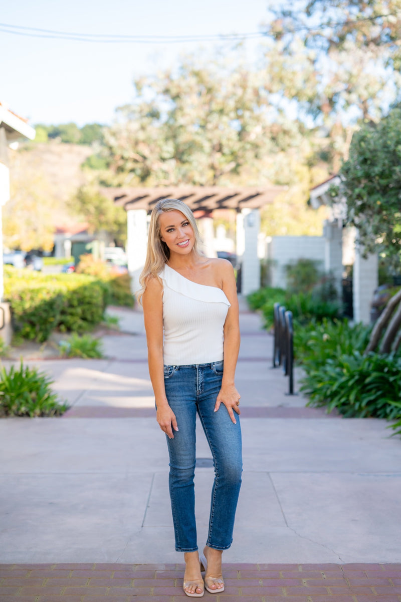 ONE SHOULDER RUFFLE TOP - IVORY