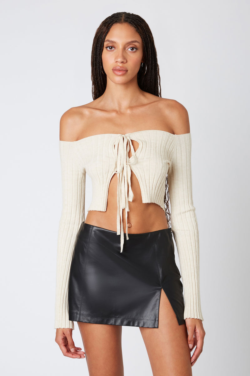 FAUX LEATHER MINI SKIRT - BLACK