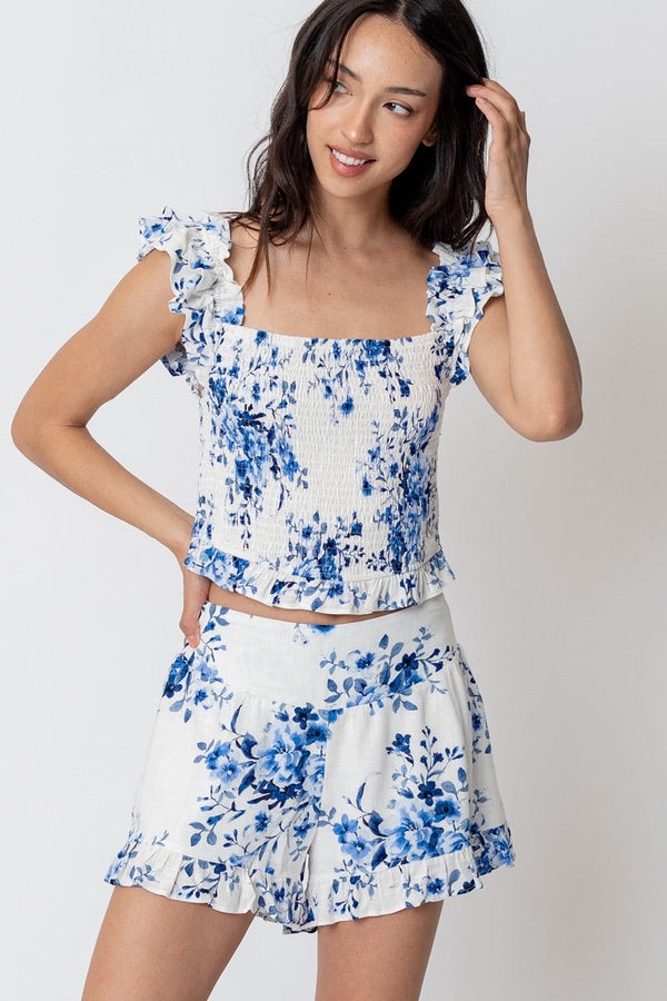 RUFFLE SLEEVE FLORAL SMOCKED TOP - BLUE/WHITE