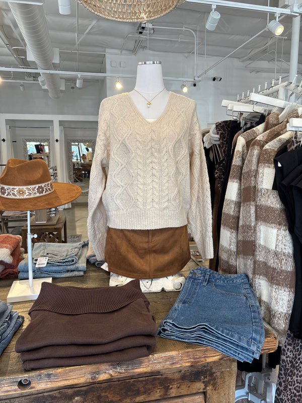 DEAR JOHN LEXI CABLE KNIT  SWEATER - OATMEAL