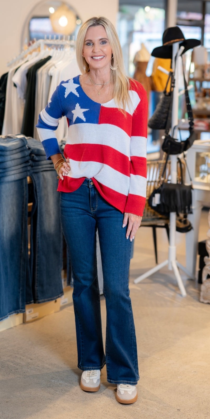 AMERICAN FLAG V-NECK SWEATER - ROYAL