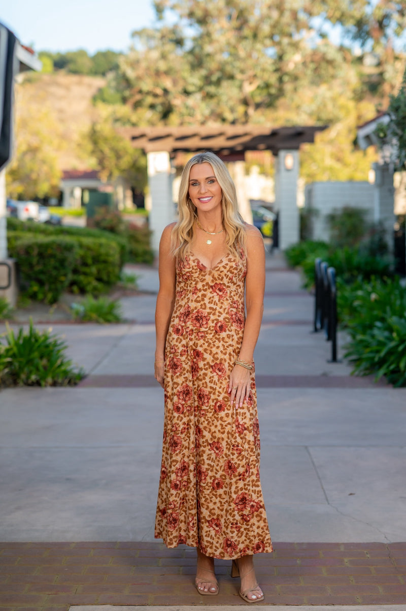 FLORAL PRINT OPEN BACK MAXI DRESS - RUST MULTI