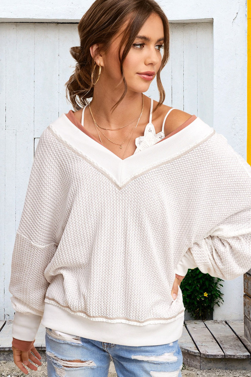 OVERSIZED V-NECK WAFFLE SWEATER - WHITE