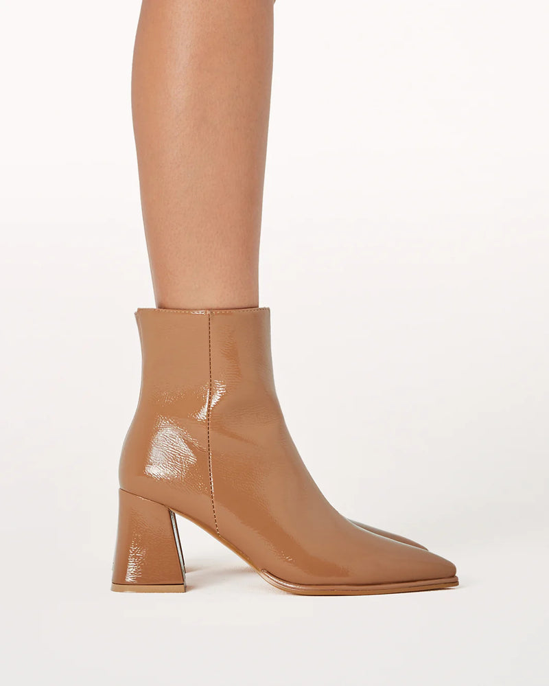 CADEN ANKLE  BOOTIE - TOFFEE CRINKLE PATENT