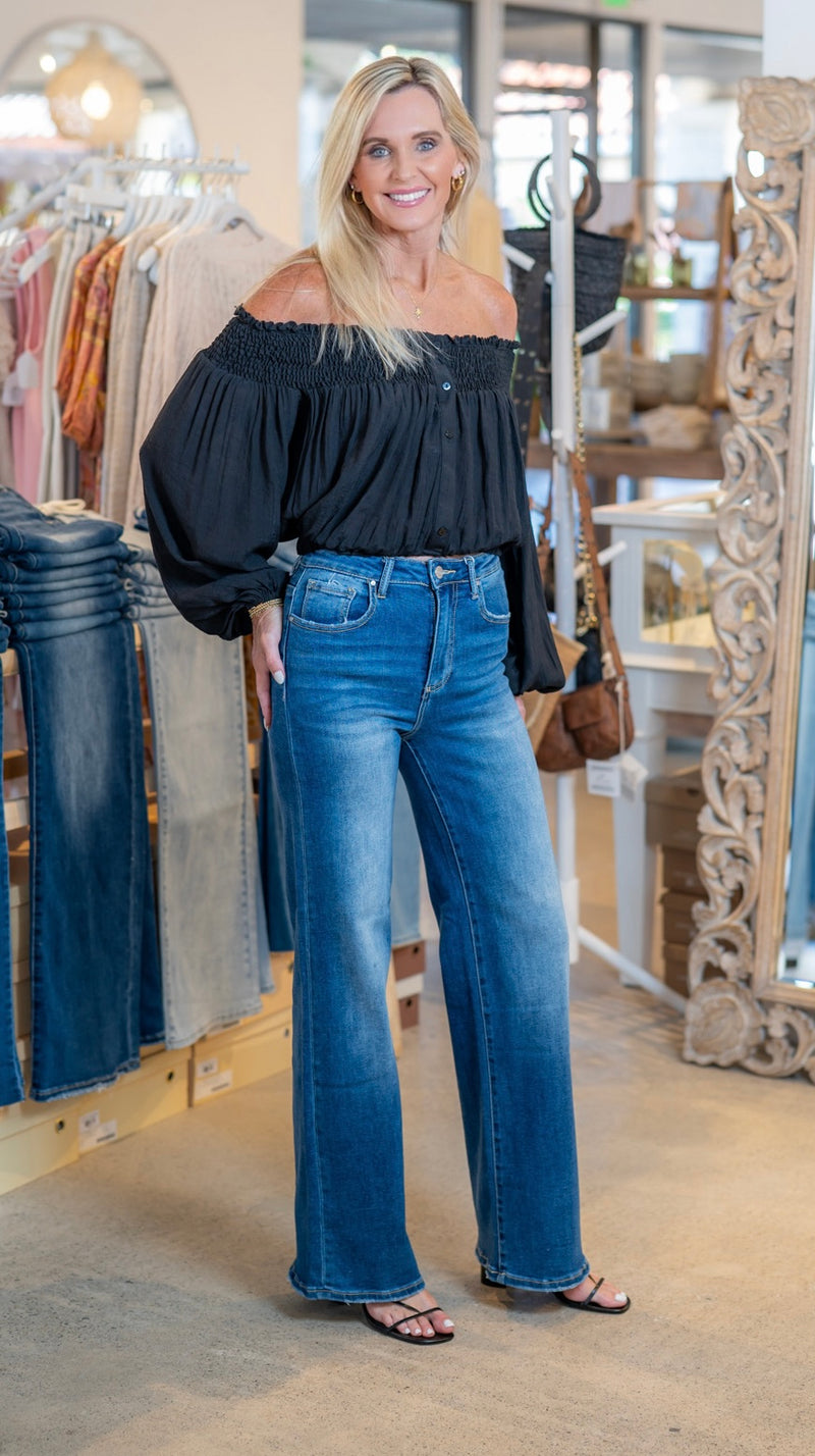 HIGH RISE WIDE FLARE JEANS - DARK