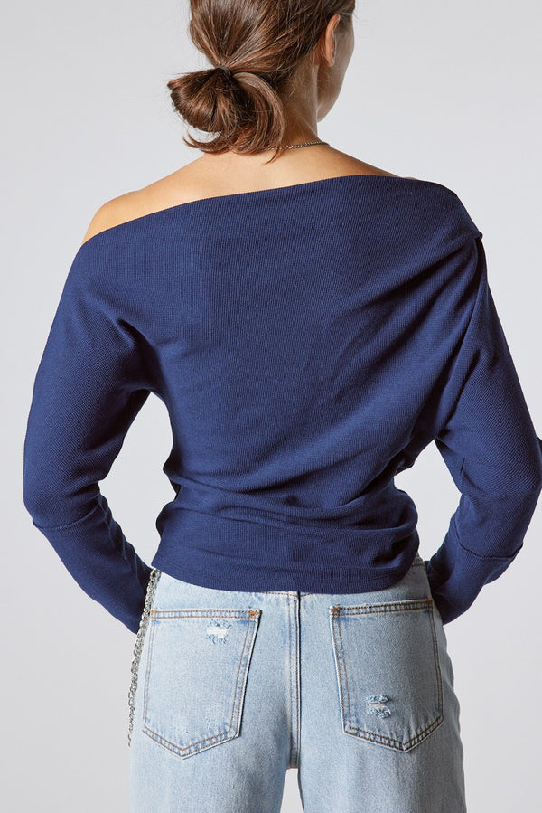 COWL NECK WAFFLE KNIT TOP - NAVY