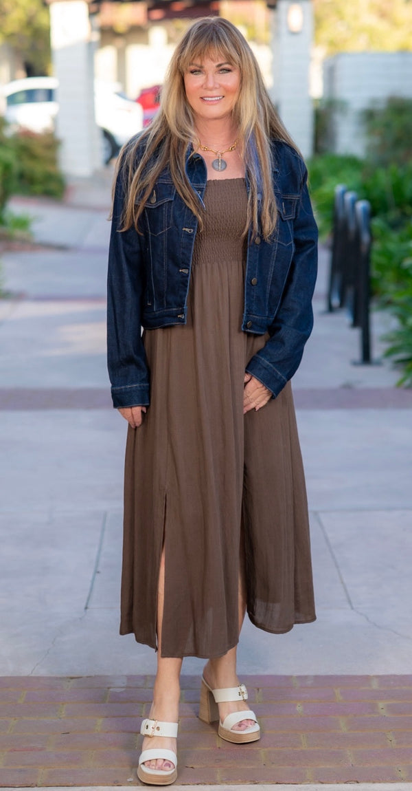 SMOCKED TUBE MIDI DRESS - BROWN