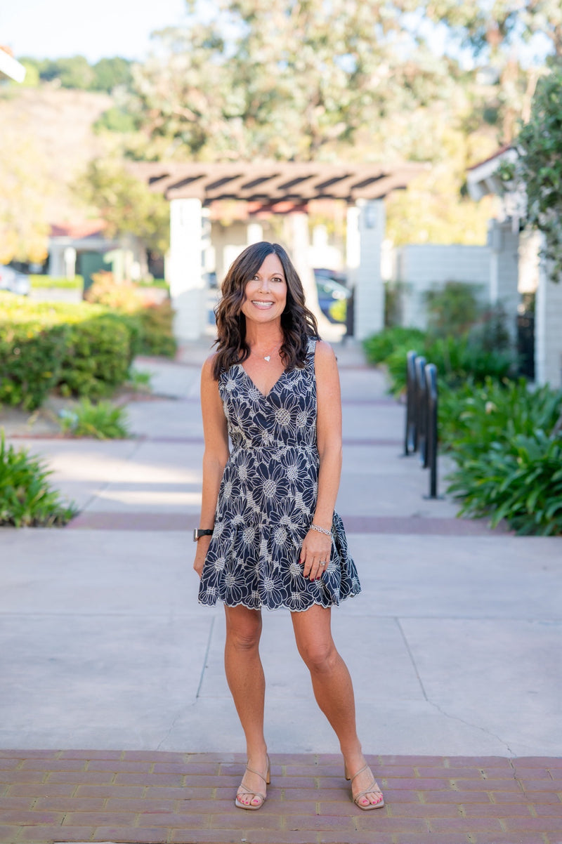 EMBROIDERED SLEEVELESS DRESS - MIDNIGHT