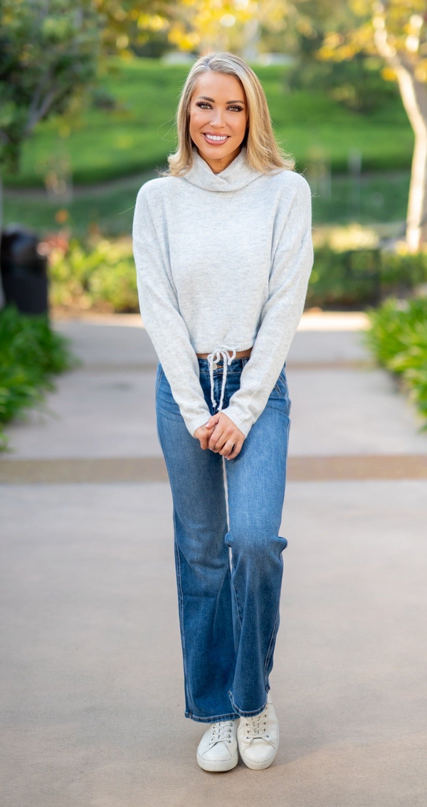 DRAWSTRING WAIST TURTLENECK SWEATER - GREY