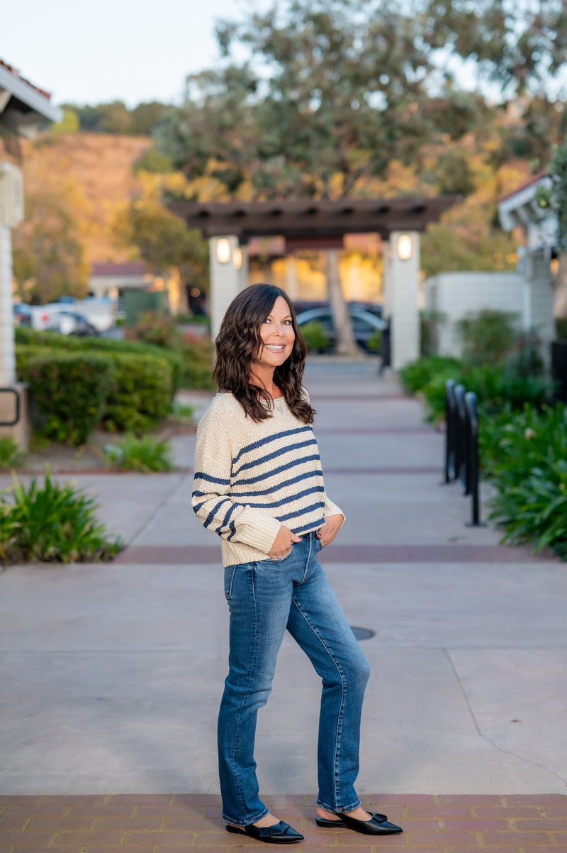 STRIPED LIGHTWEIGHT SWEATER - NAVY/CREAM