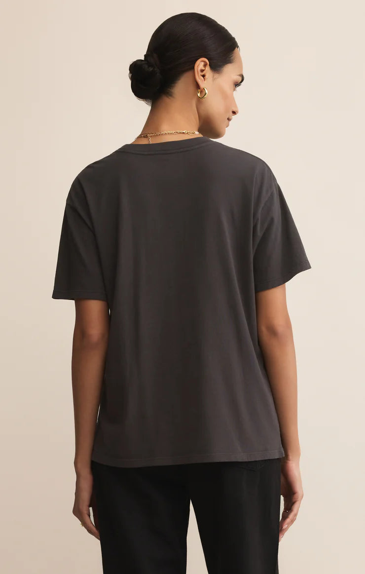 Z SUPPLY MISTLETOE BOYFRIEND TEE - BLACK SAND