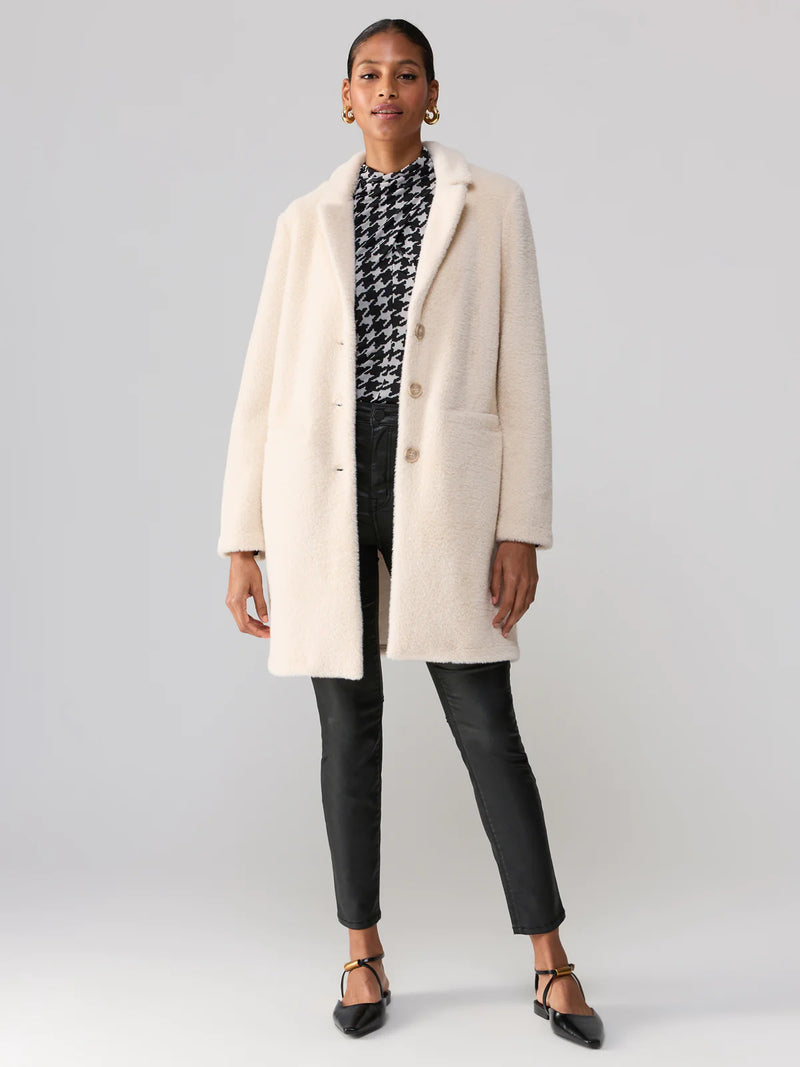 HOMETOWN FAUX FUR JACKET - TOASTED MARSHMELLOW