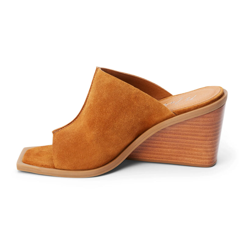 MATISSE LILLIE WEDGE  - TOBACCO SUEDE