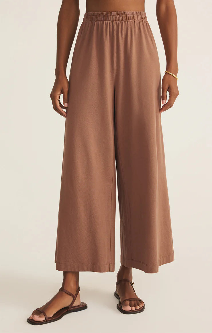 Z SUPPLY THE SCOUT JERSEY FLARE PANT - TEAKWOOD