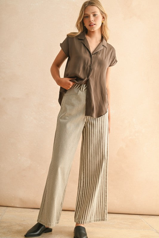BUTTON DOWN CAP SLEEVE BLOUSE - COFFEE
