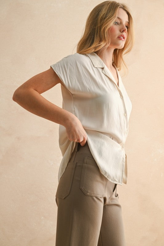 BUTTON DOWN CAP SLEEVE BLOUSE - CREAM