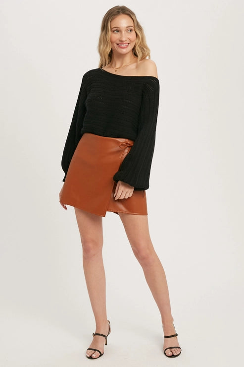 TEXTURED LOOSE KNIT SWEATER - BLACK