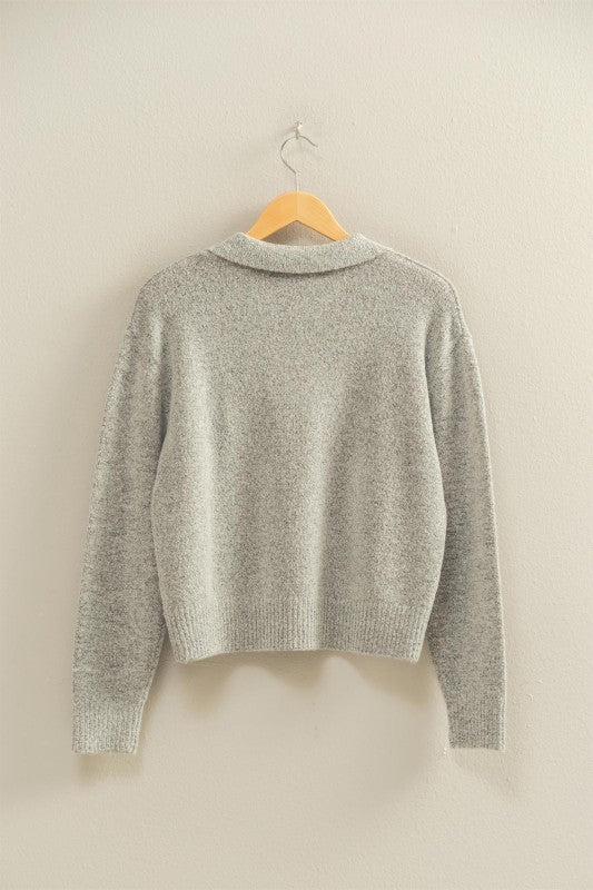 COLLARED V-NECK SWEATER - HEATHER GREY