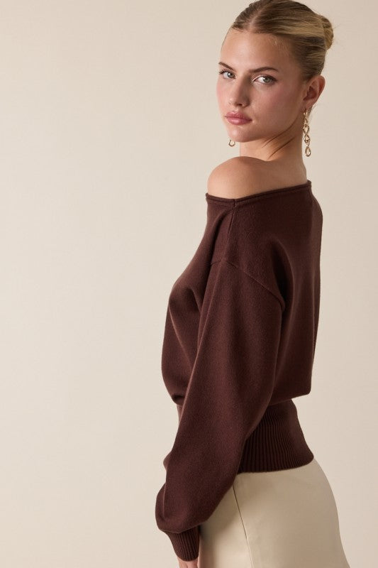 ONE SHOULDER KNIT SWEATER - DARK BROWN