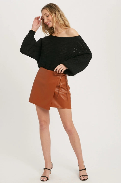 TEXTURED LOOSE KNIT SWEATER - BLACK