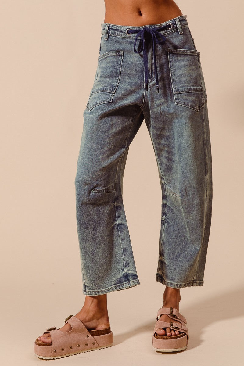 MID RISE BARREL JEANS - DENIM