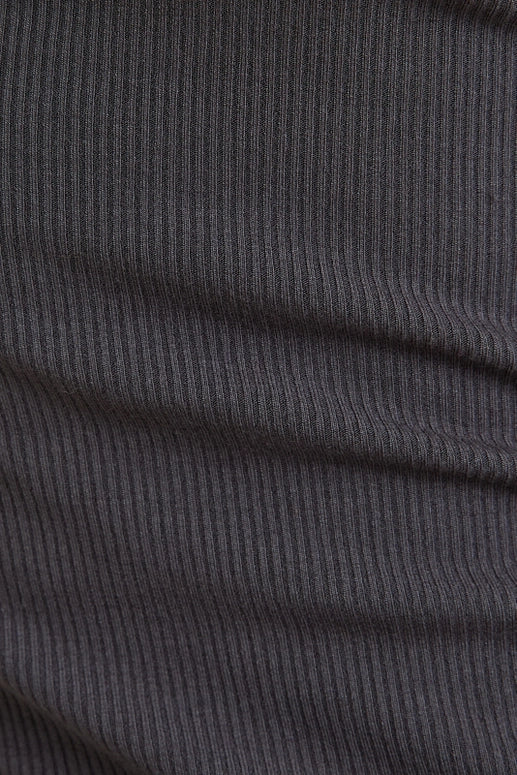 REVERSE SEAM RIBBED TANK TOP - CHARCOAL