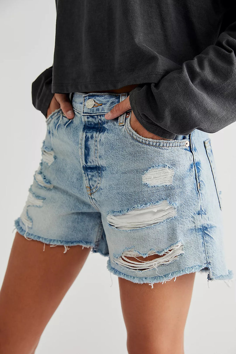 FREE PEOPLE MAGGIE MID-RISE SHORTS - LIGHT STONE