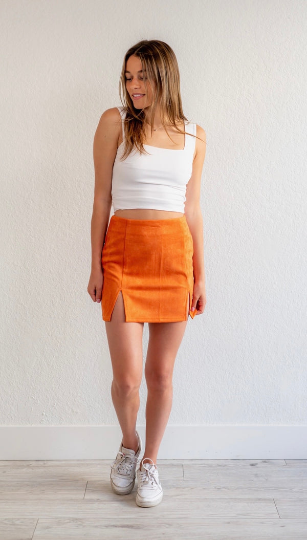 RIBBED SQUARE NECK TOP - OFF WHITE