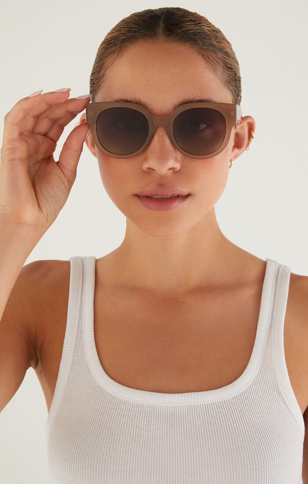 Z SUPPLY LUNCH DATE SUNGLASSES - TAUPE/GRADIENT
