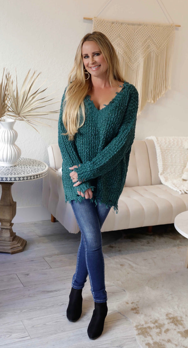 DISTRESSED V-NECK SWEATER - TEAL