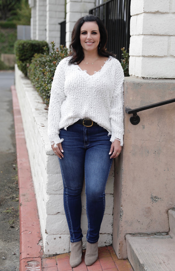 DISTRESSED V-NECK SWEATER - IVORY