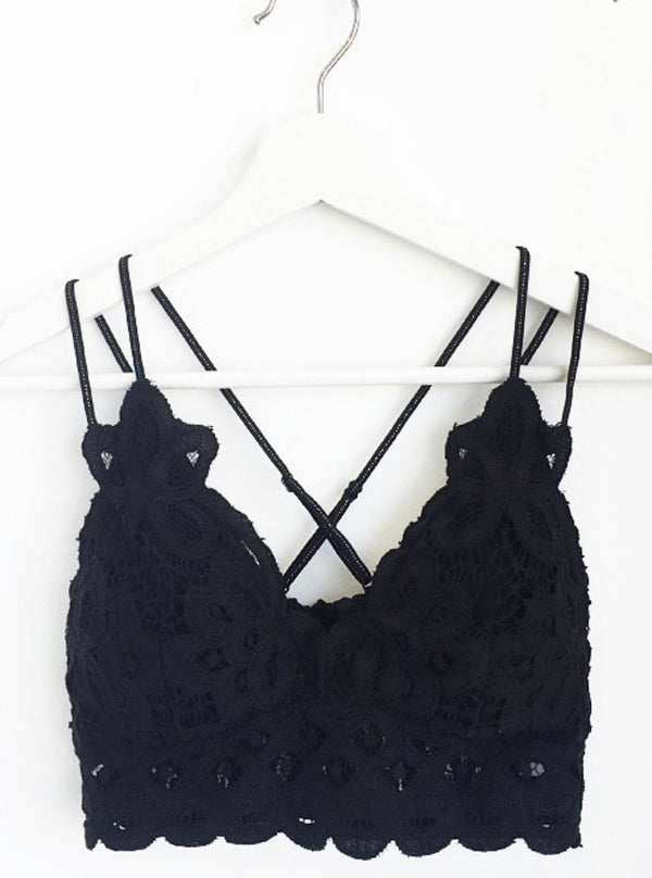 CROCHET LACE BRALETTE - BLACK